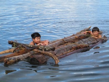 Kids Built Raft